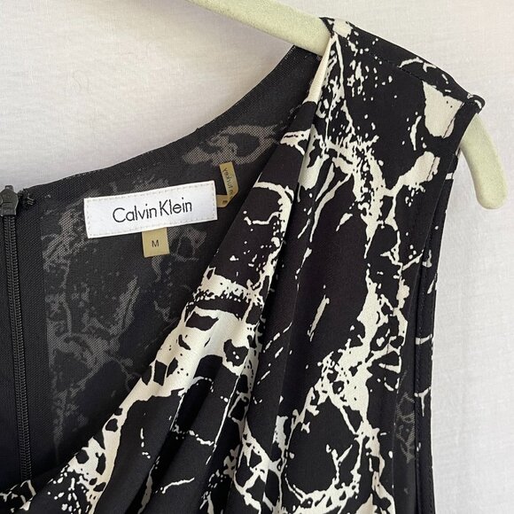 CALVIN KLEIN JUMPSUIT - Picture 6 of 10